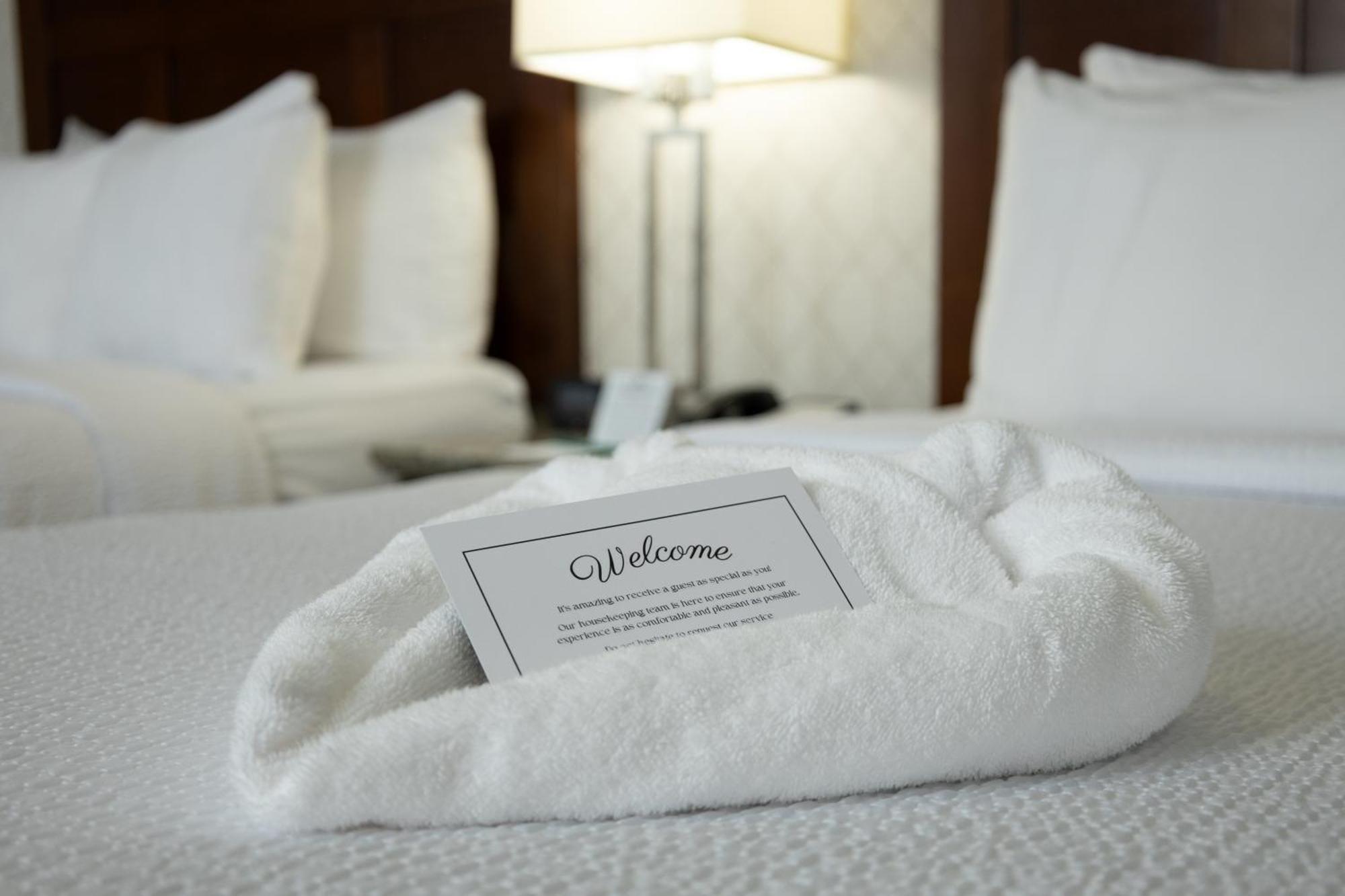 Quality Inn & Suites (Adults Only) Vancouver Buitenkant foto